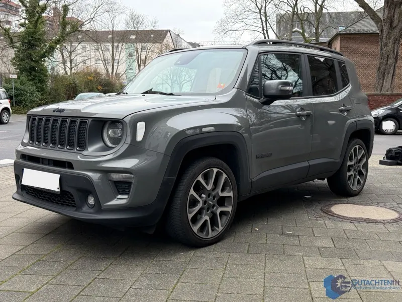 Jeep Renegade, Gesamtansicht von vorne links