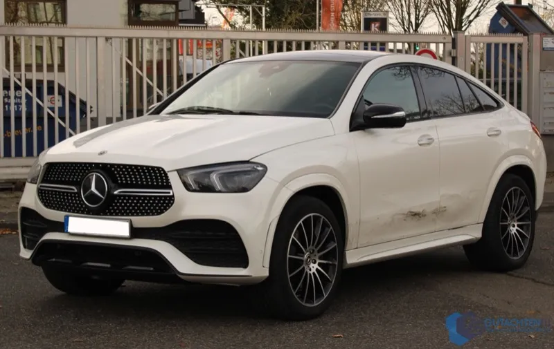 Mercedes-Benz GLE Coupé, Gesamtansicht von vorne
